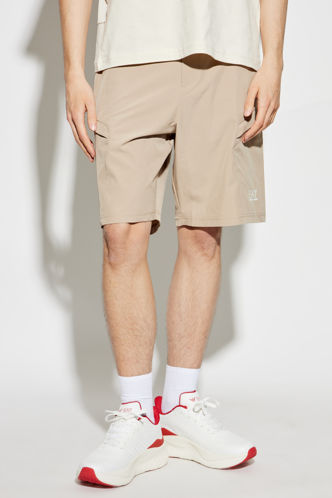 EA7 Emporio Armani cargo type shorts | Men's Clothing | Vitkac